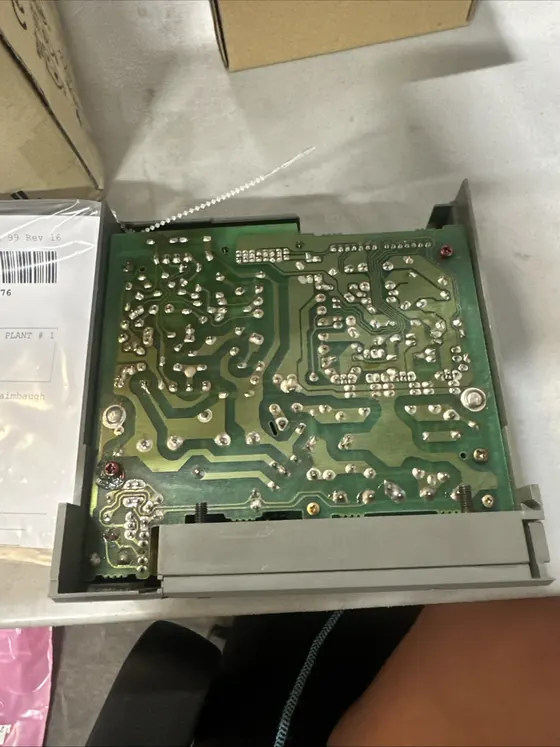Allen-Bradley 1746-P1 SLC 500 power supply module, circuit board and rating label